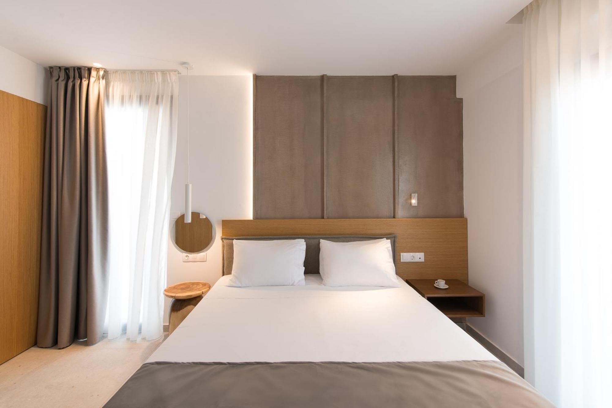 Nami Hotel & Suites Stalida Oda fotoğraf