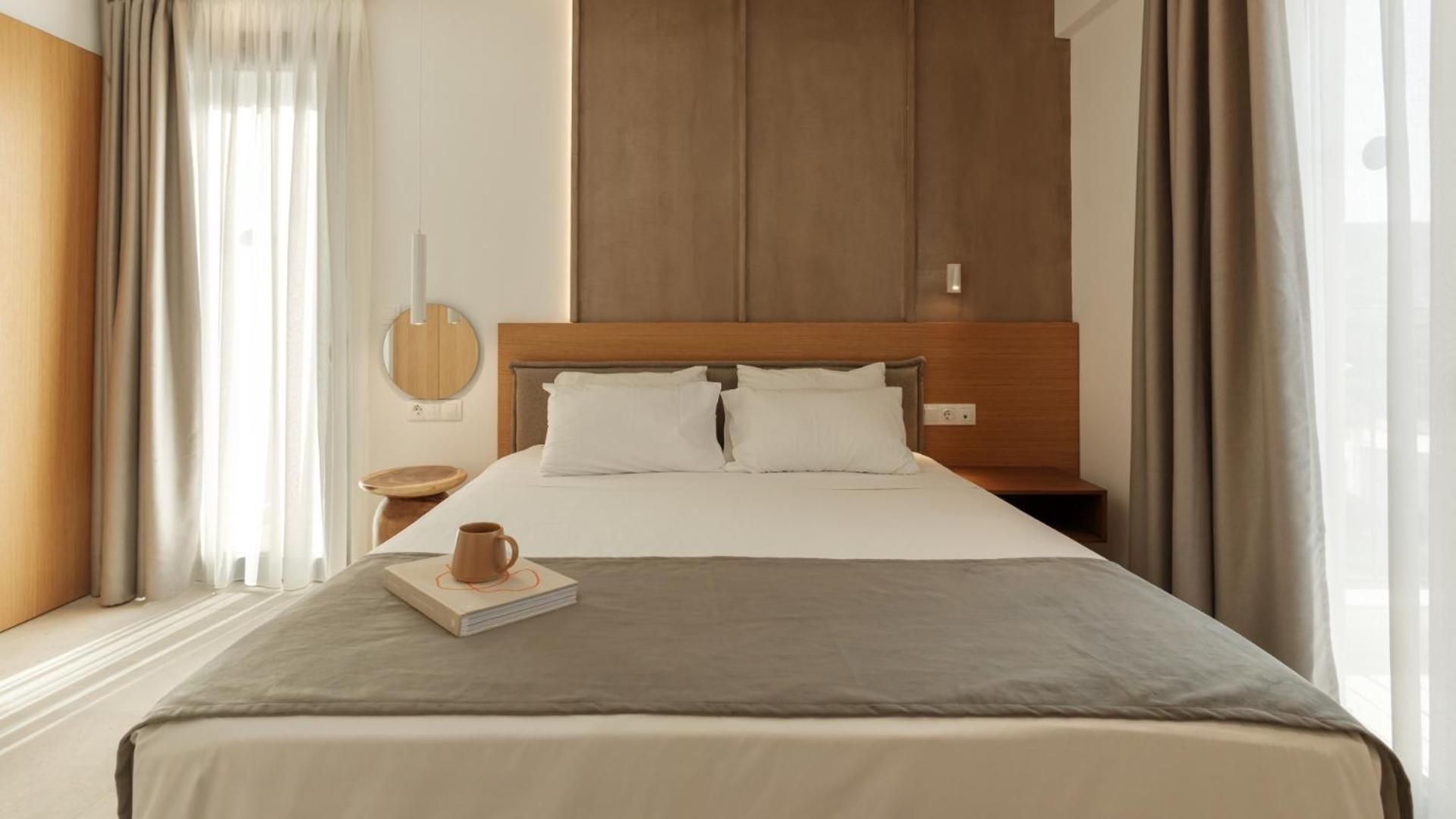 Nami Hotel & Suites Stalida Oda fotoğraf
