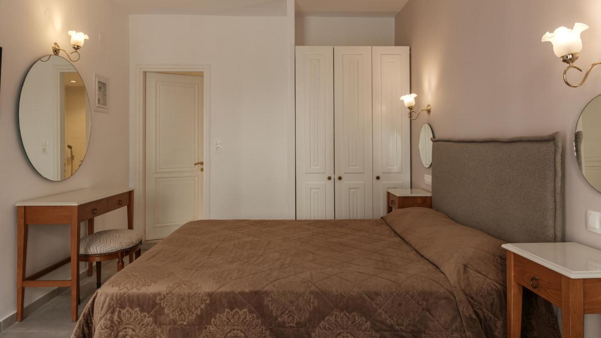 Nami Hotel & Suites Stalida Oda fotoğraf